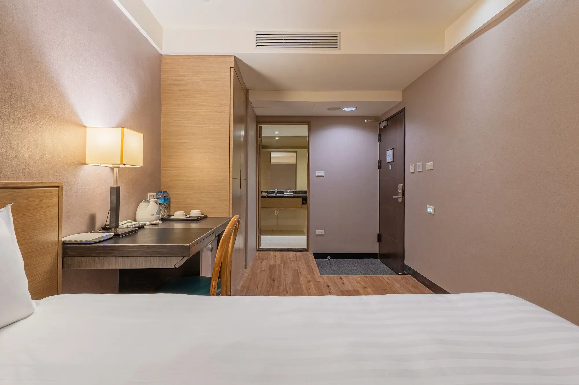 承光雙床客房(無窗) STNW