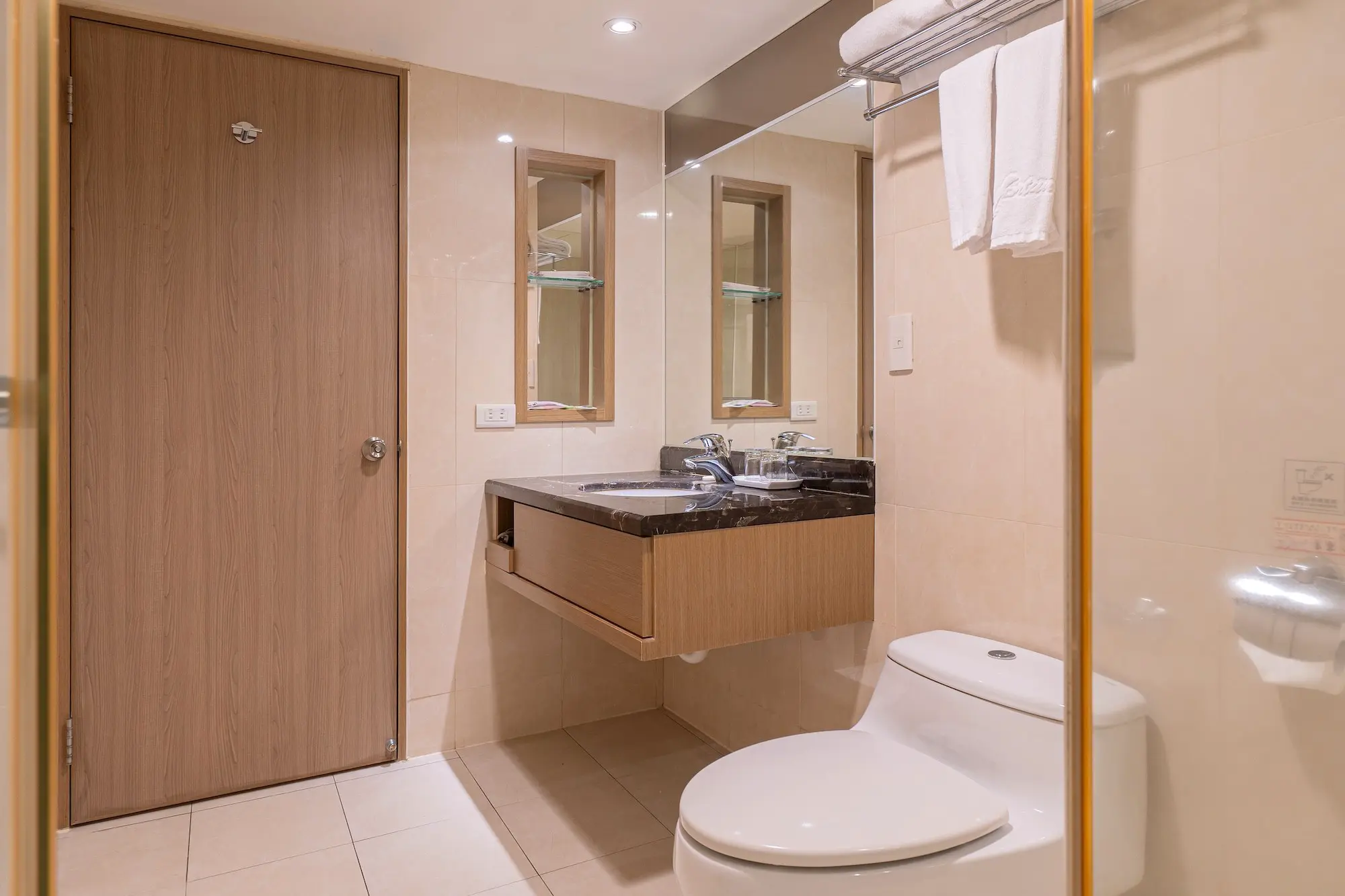 承光雙人客房 (無窗) SDNW